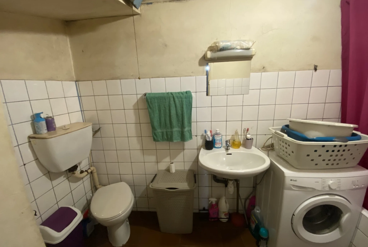 Maison de ville T3 à La Réole – Investissement locatif à saisir 