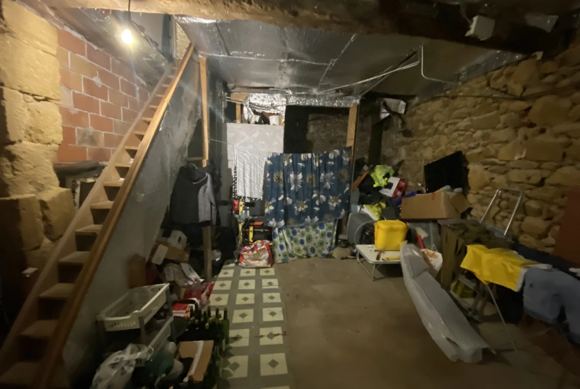 Maison de ville T3 à La Réole – Investissement locatif à saisir 