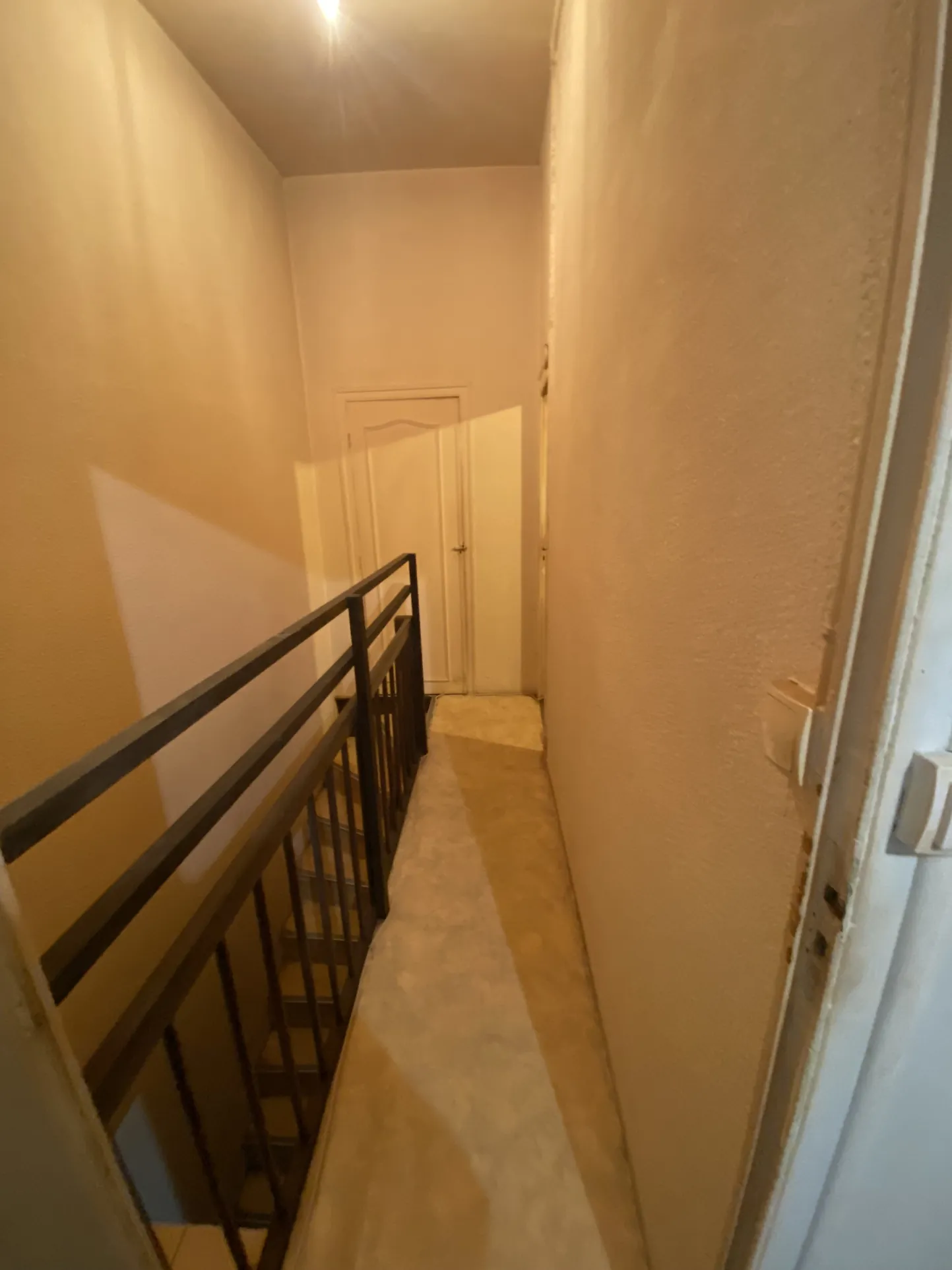 Maison de ville T3 à La Réole – Investissement locatif à saisir 
