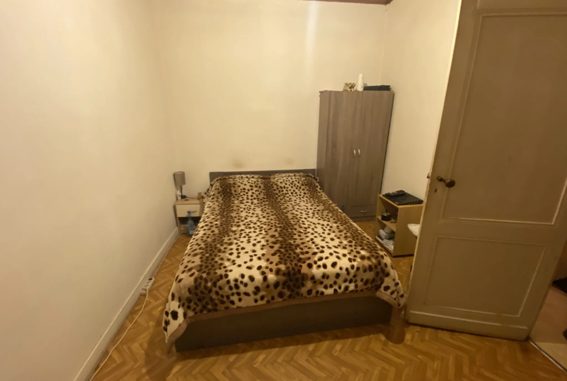 Maison de ville T3 à La Réole – Investissement locatif à saisir 