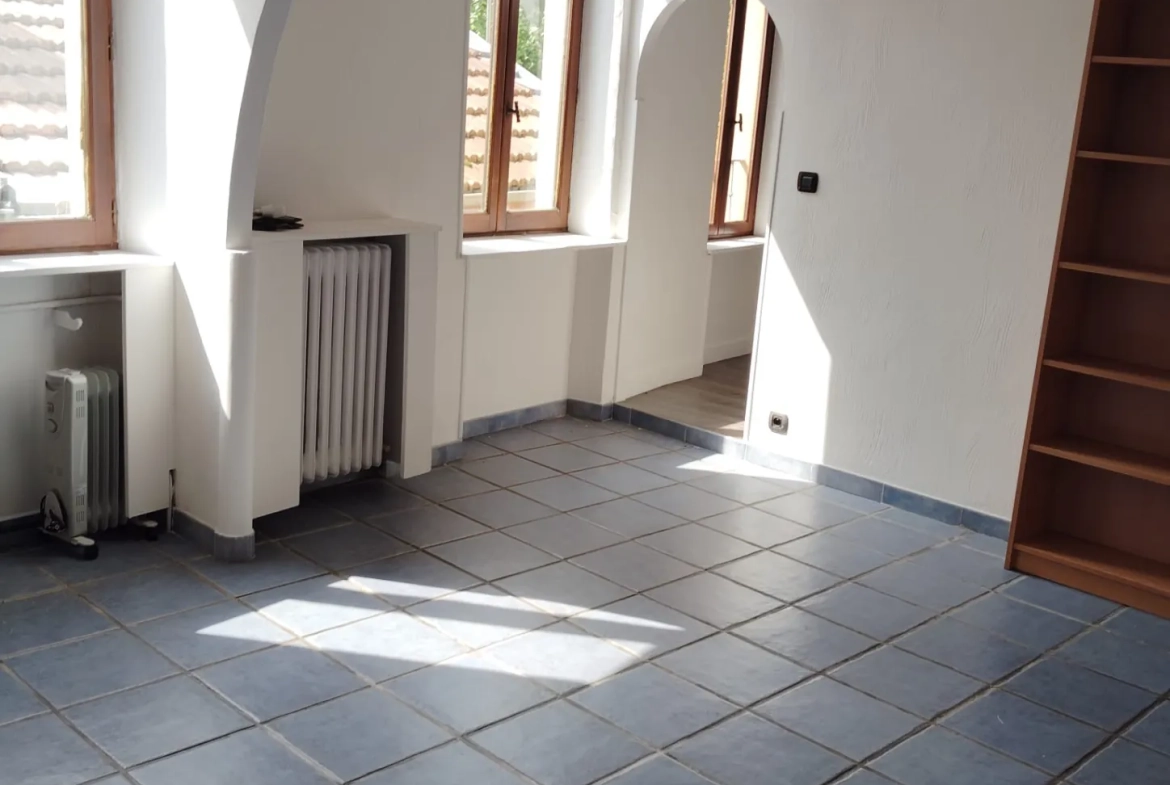 Appartement de 101 m² avec vue sur montagne à Sospel à vendre 