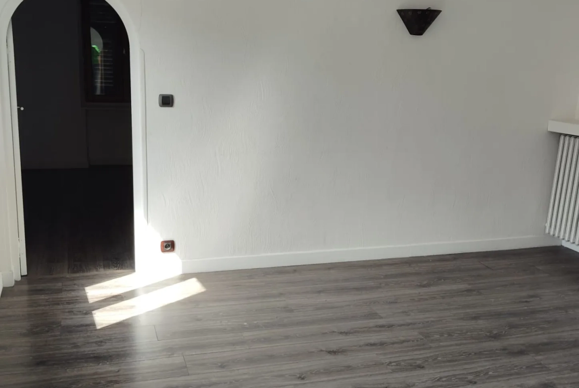 Appartement de 101 m² avec vue sur montagne à Sospel à vendre 