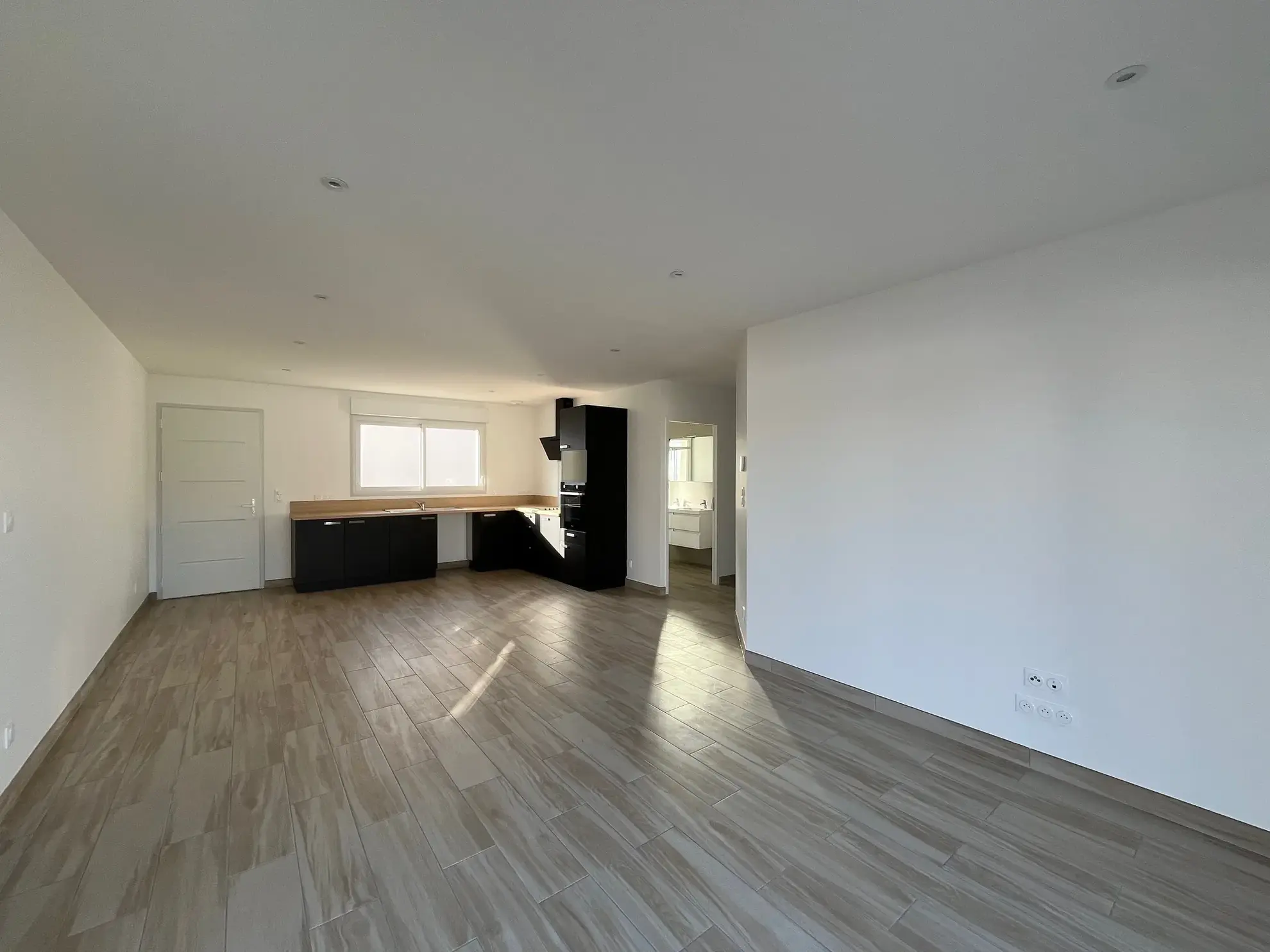 Maison neuve de 3 chambres à Saint-Jean-de-Monts avec terrasse et jardin 