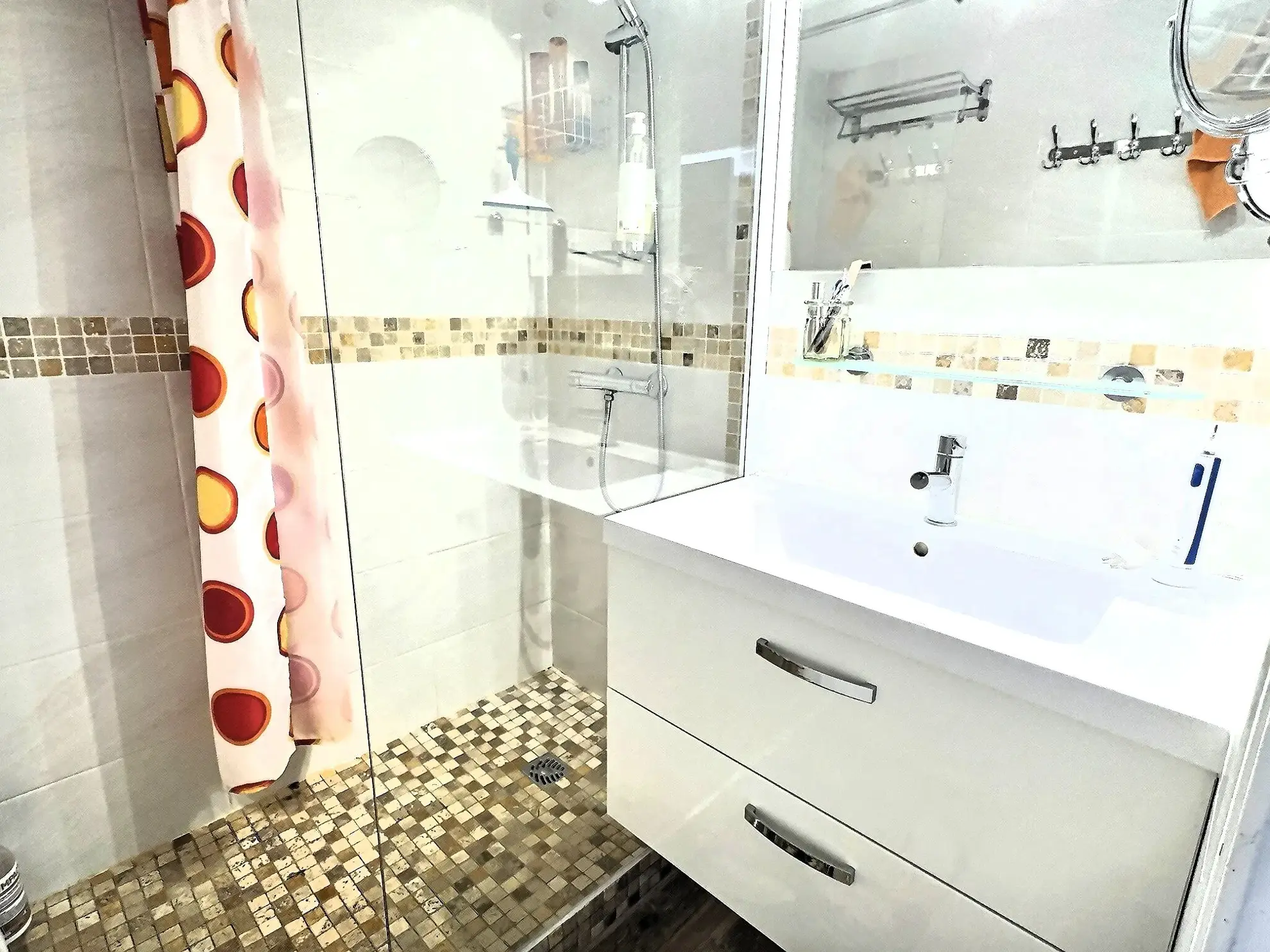 Villa avec piscine à vendre à Saint-Cyprien-Plage, 2 chambres, proche mer 