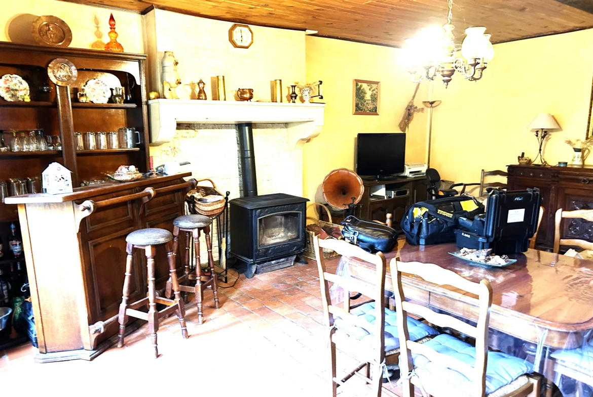Maison à vendre à Nolay - 2 chambres, terrain de 1113 m², prix attractif 
