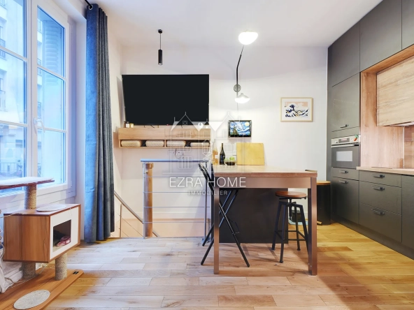 Appartement T1 avec Loggia et Vue sur Parc à La Londe-les-Maures