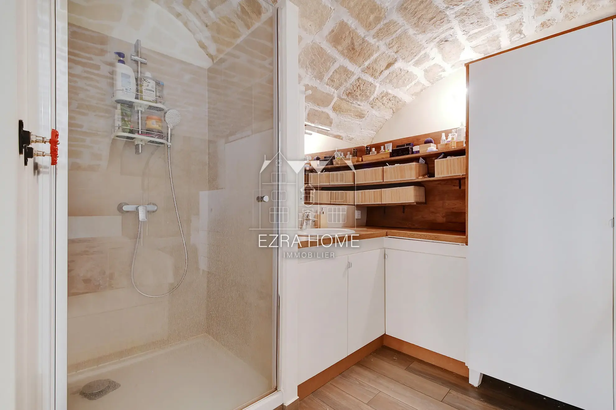 Appartement T1 avec Loggia et Vue sur Parc à La Londe-les-Maures 