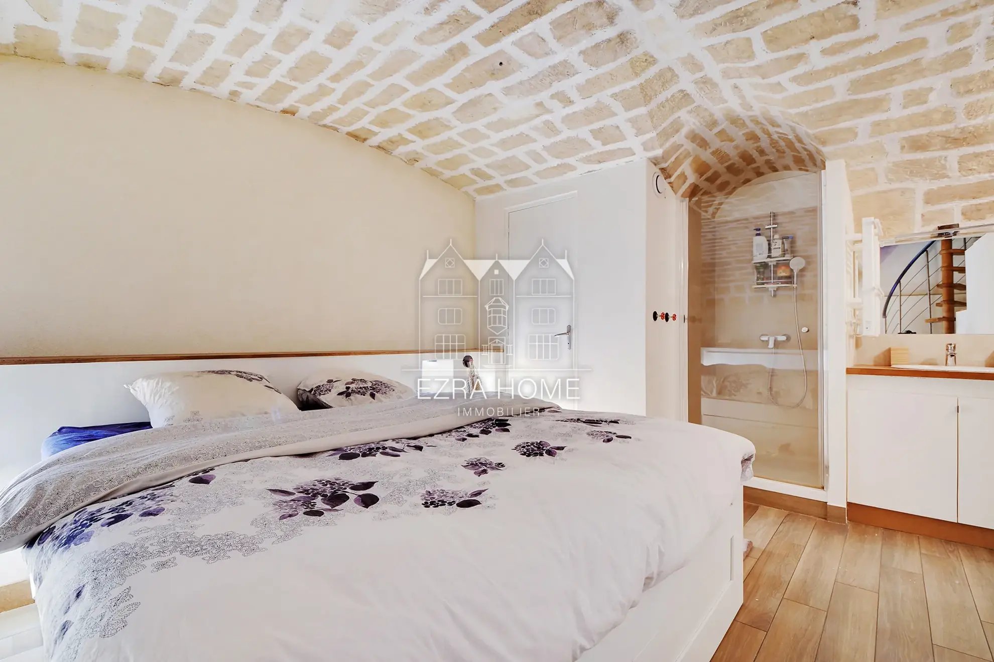 Appartement T1 avec Loggia et Vue sur Parc à La Londe-les-Maures 