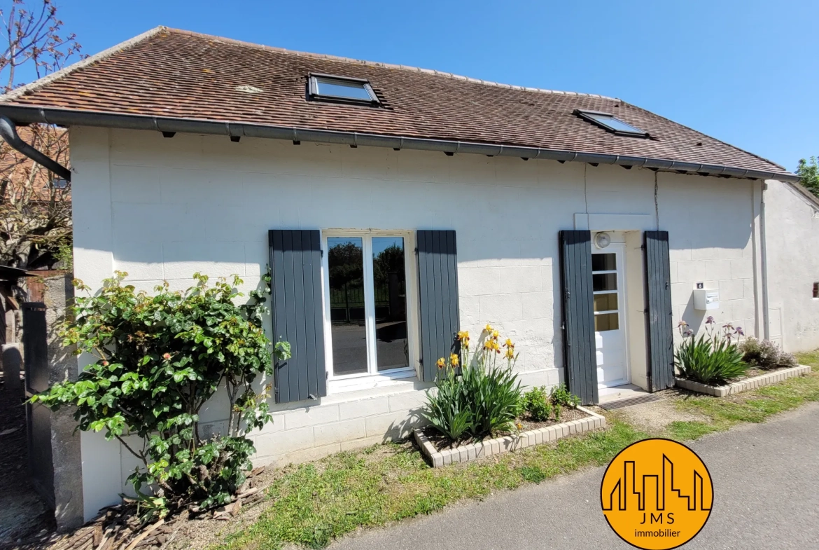 A Vendre Charmante Petite Maison à Le Montet – Opportunité d’Investissement ou Première Acquisition 