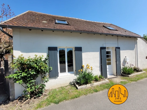 A Vendre Charmante Petite Maison à Le Montet – Opportunité d’Investissement ou Première Acquisition