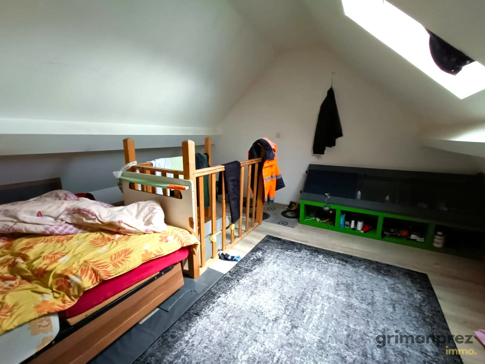 Maison d'investissement avec atelier loué à Roubaix dans le quartier de l'Hommelet 