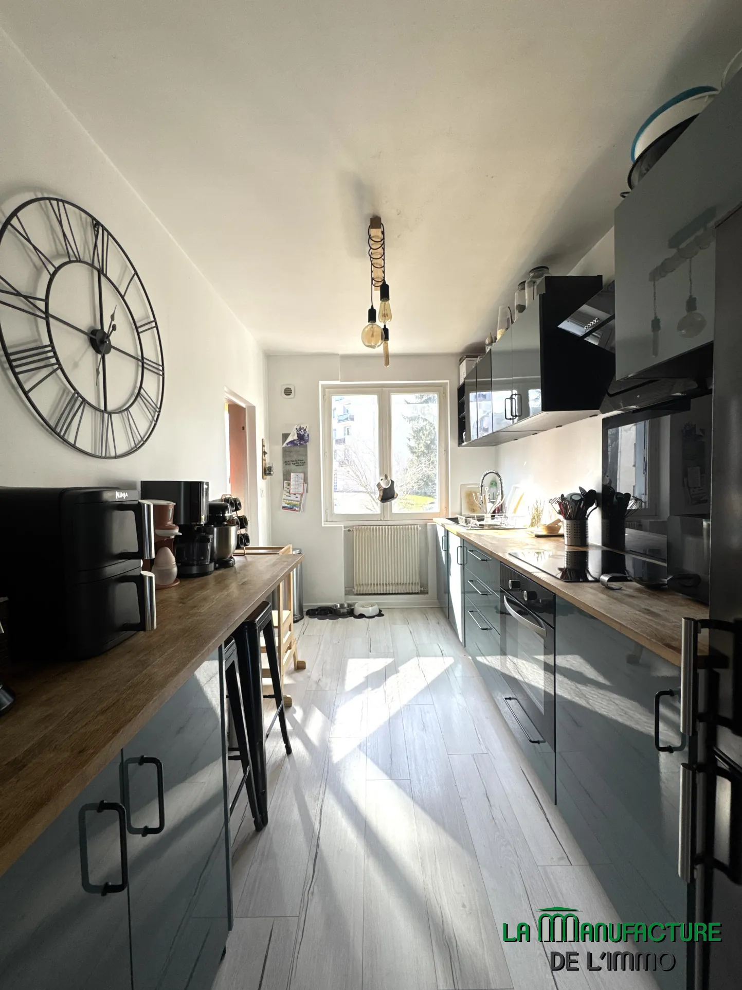 Appartement 3 pièces à Saint-Étienne Porte Rouge avec balcon et parking 