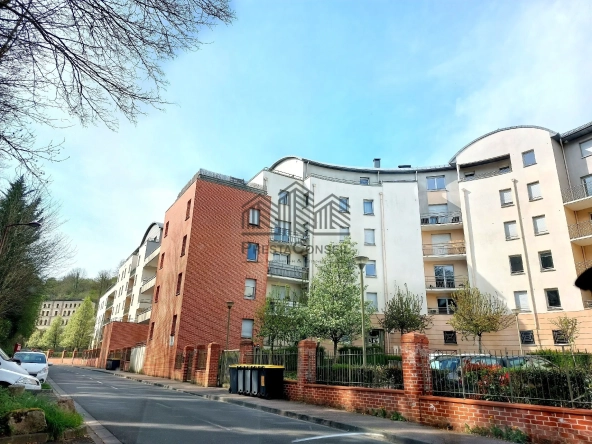 Appartement 3 pièces avec balcon à vendre à Elbeuf, résidence sécurisée