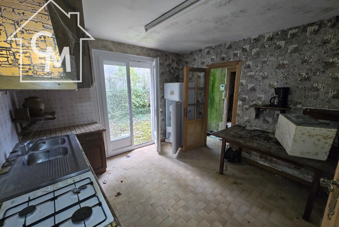 Maison à Cognac avec jardin, garage et 3 chambres – Quartier Saint Martin 