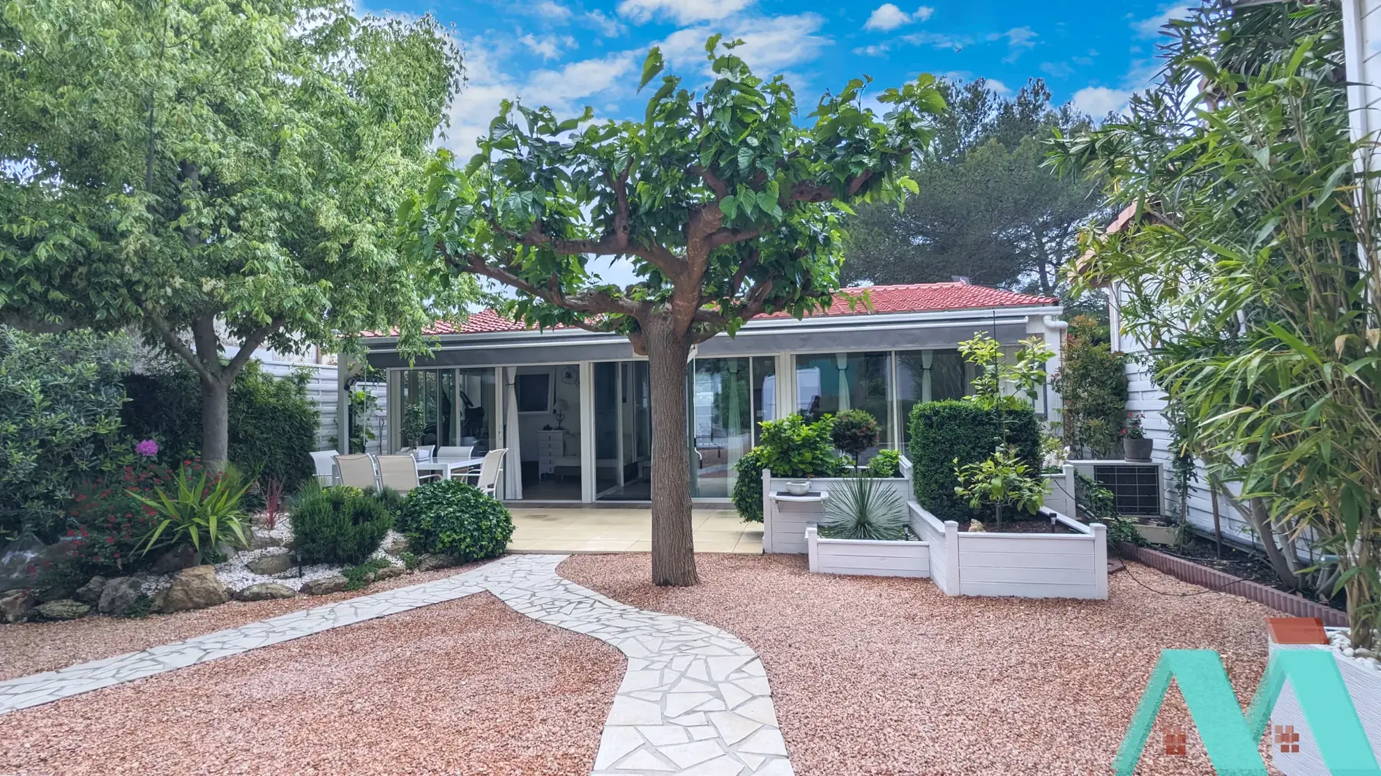 Maison 3 pièces avec jardin et piscine au Castellet, exclusivité MIRALLES IMMO 