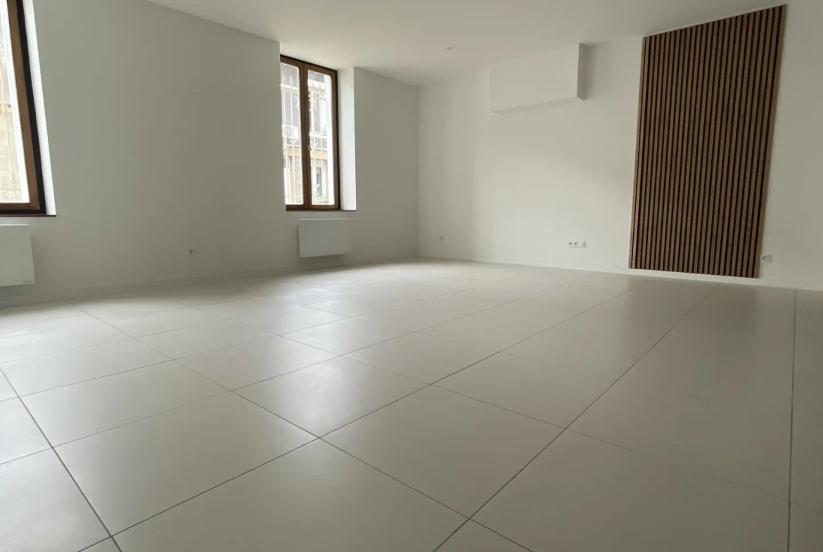Appartement rénové de 70m² dans le Quartier La Terrasse à Saint-Étienne 