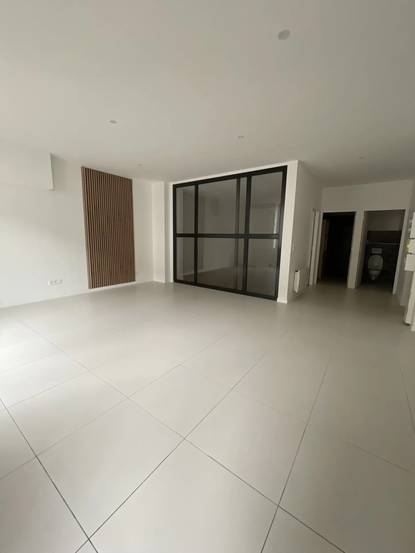 Appartement rénové de 70m² dans le Quartier La Terrasse à Saint-Étienne 