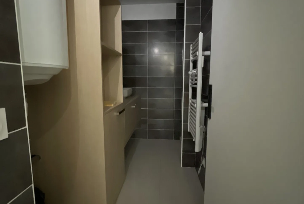 Appartement rénové de 70m² dans le Quartier La Terrasse à Saint-Étienne 