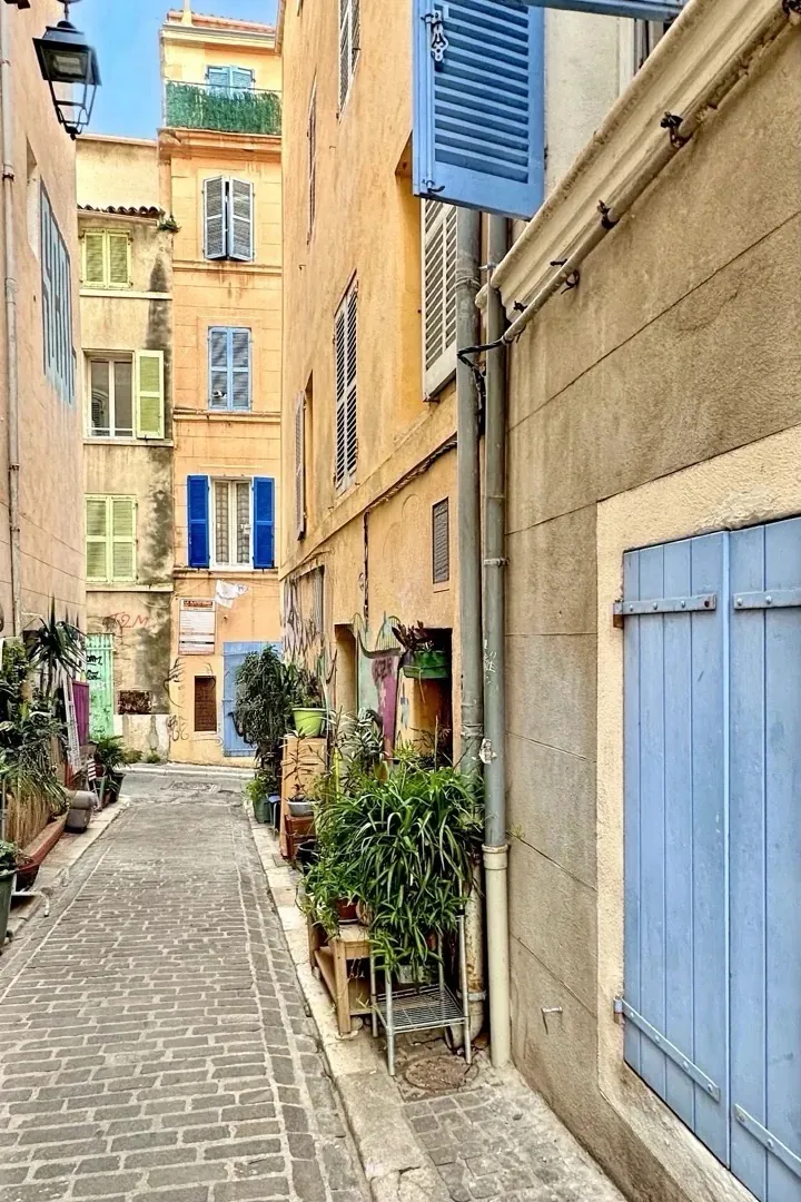 Appartement de 2 pièces à Marseille, idéal pour investissement locatif dans le Panier 