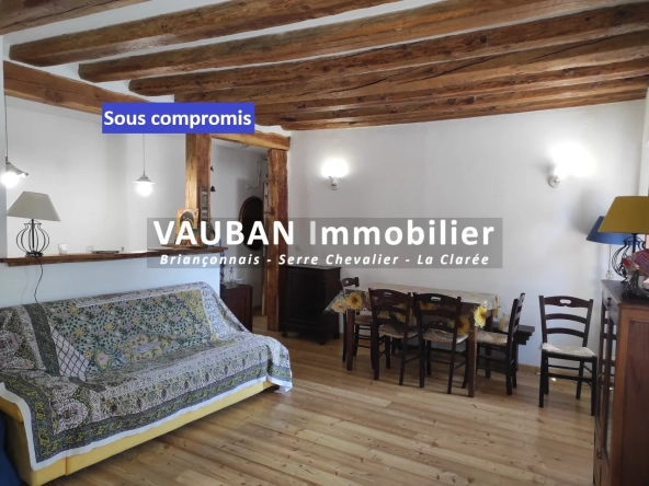 Appartement 2 pièces avec coin montagne à Briançon près du Champ de Mars