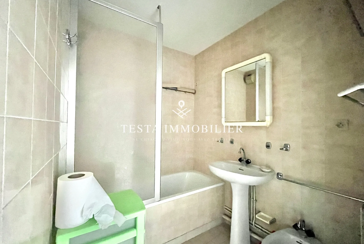 Grand appartement 2 pièces avec vue mer à Roquebrune-Cap-Martin 