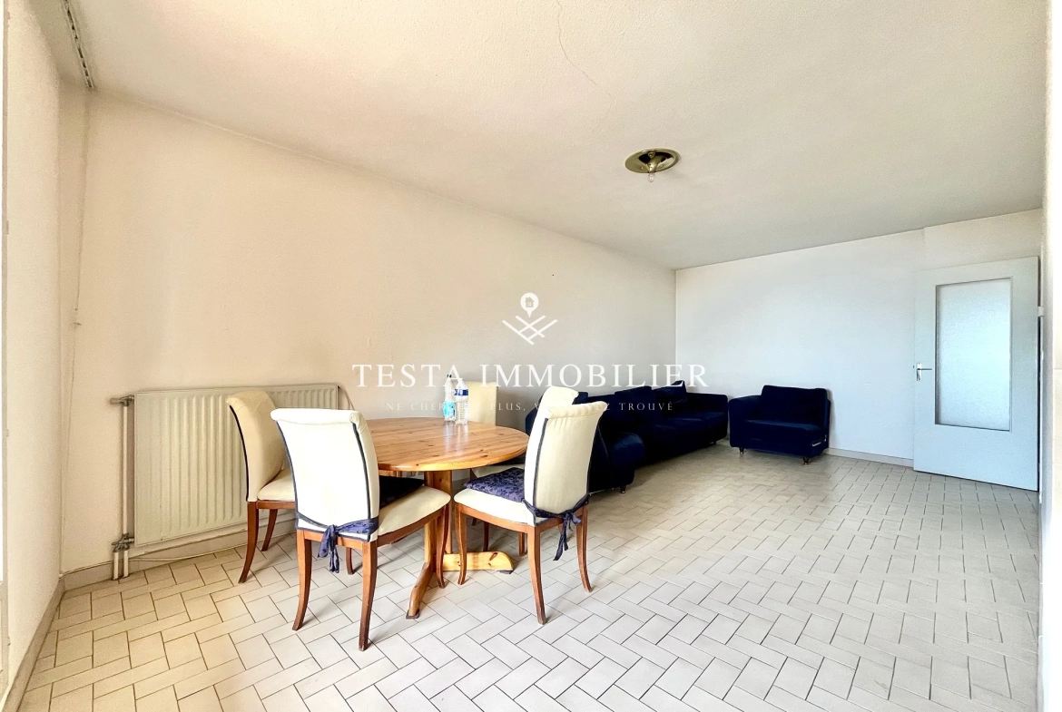 Grand appartement 2 pièces avec vue mer à Roquebrune-Cap-Martin 