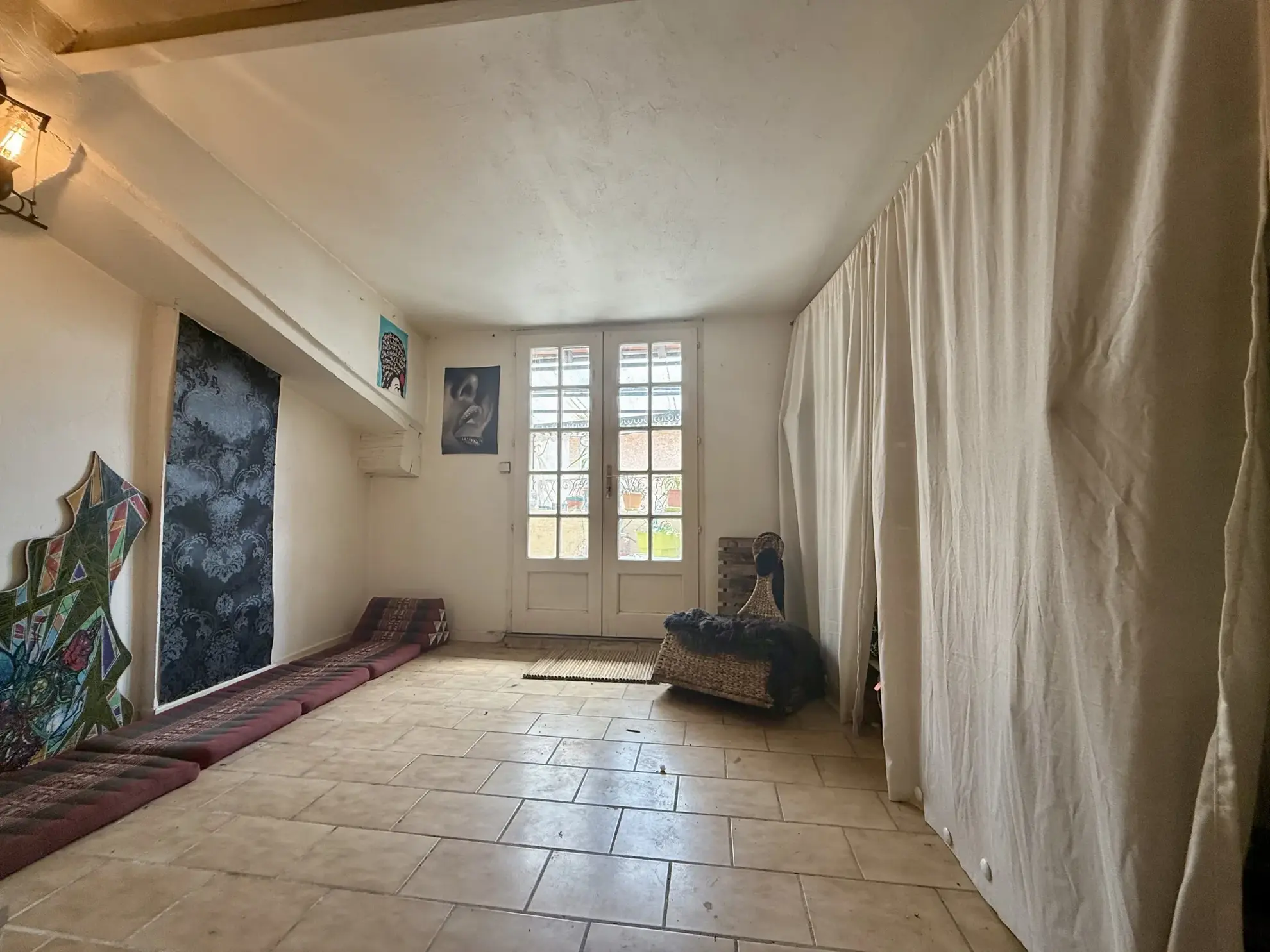 Charmante maison de village avec terrasse à Gigean au centre-ville 