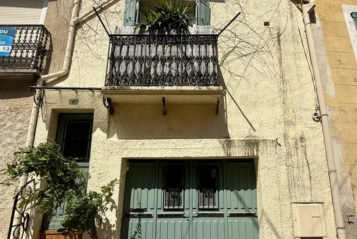 Charmante maison de village avec terrasse à Gigean au centre-ville 