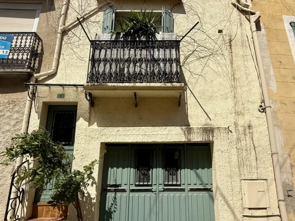 Charmante maison de village avec terrasse à Gigean au centre-ville