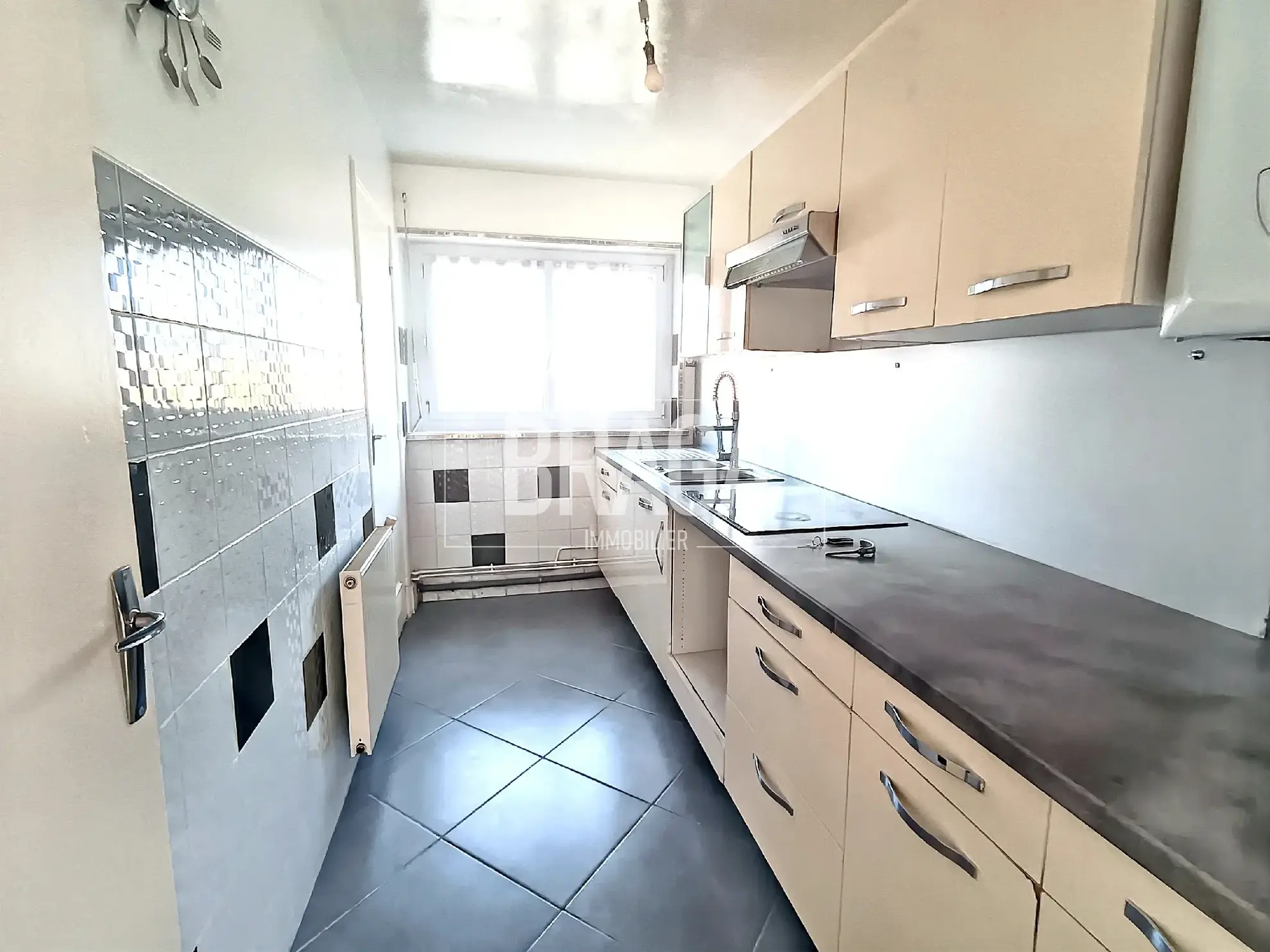 Appartement lumineux 3 chambres avec garage à Boulogne-sur-Mer 