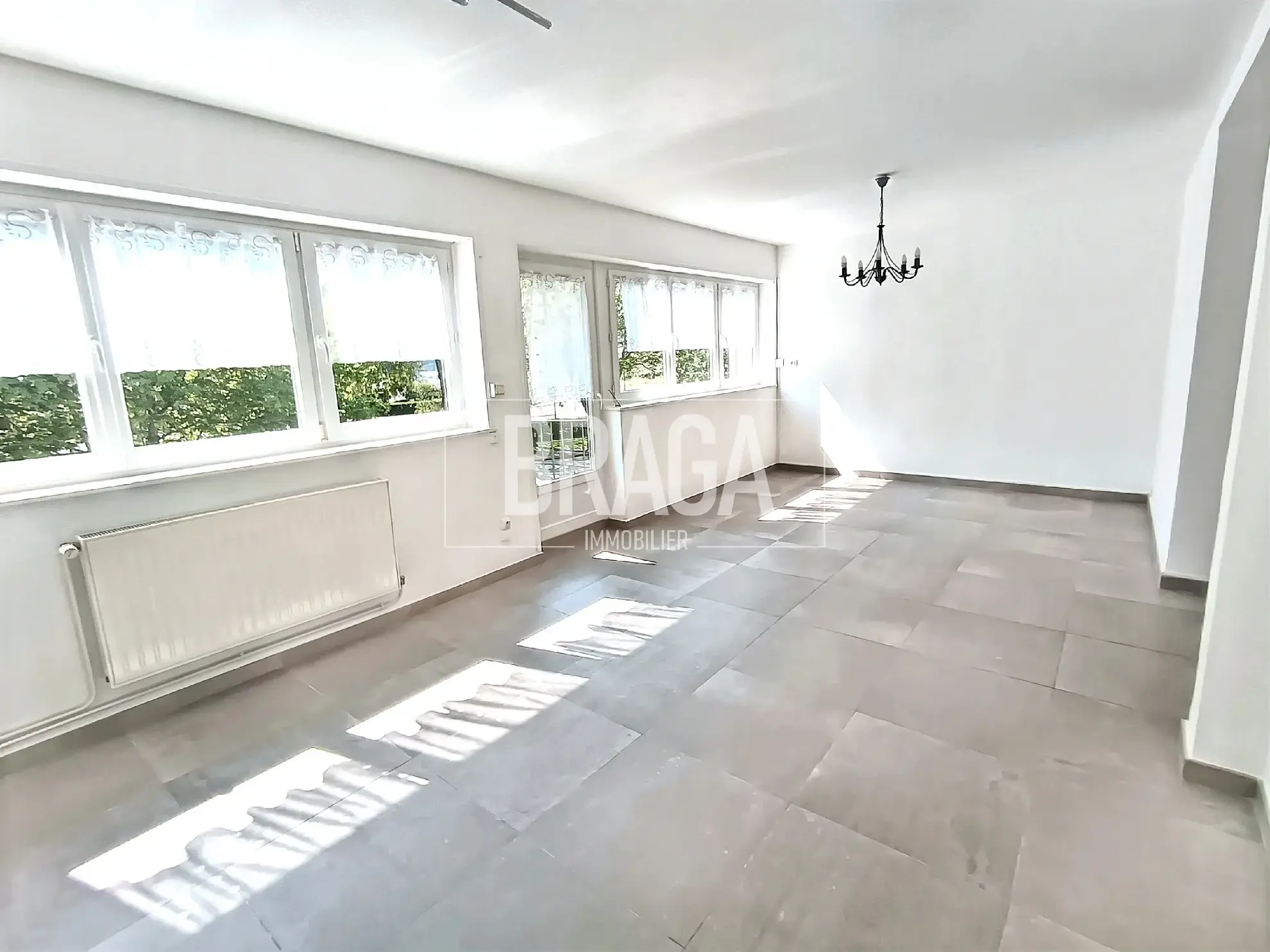 Appartement lumineux 3 chambres avec garage à Boulogne-sur-Mer 