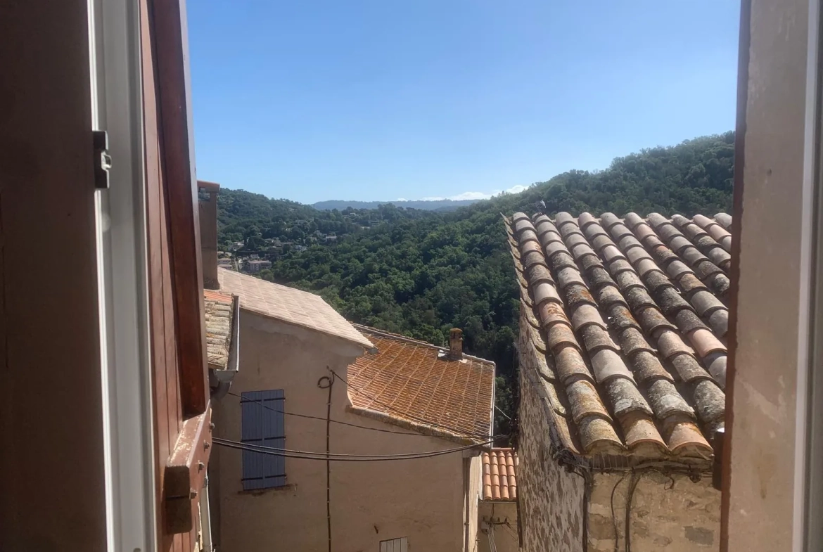 A vendre appartement 3 pièces lumineux à Auribeau-sur-Siagne 