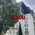 Studio à Caen Saint-Ouen avec terrasse, parking et cave – Opportunité d’investissement