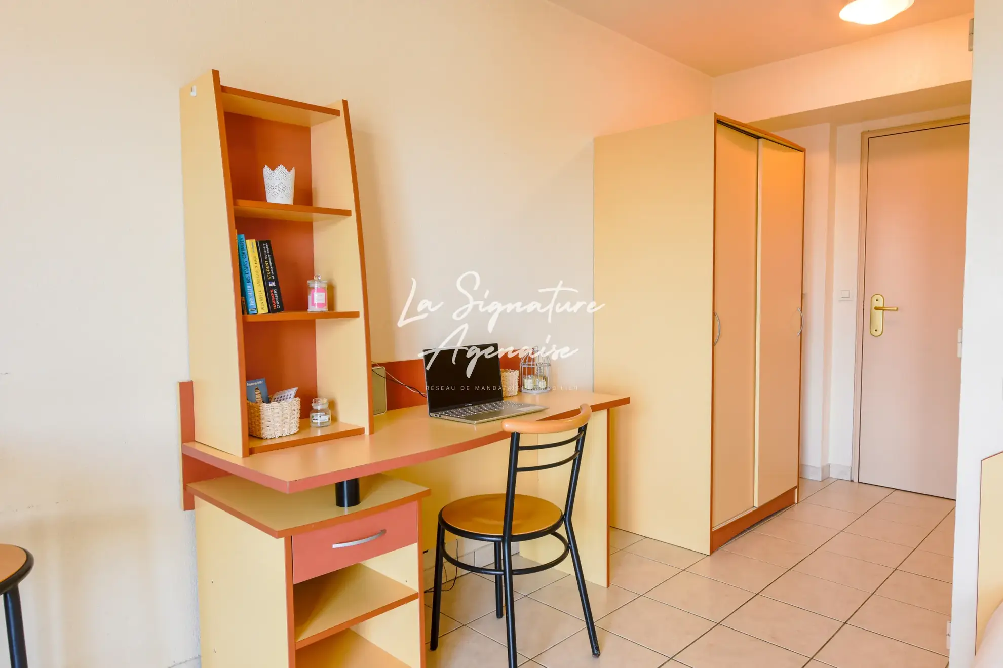 Studio meublé de 18 m² à Agen — Idéal pour investissement locatif dans une résidence étudiante 