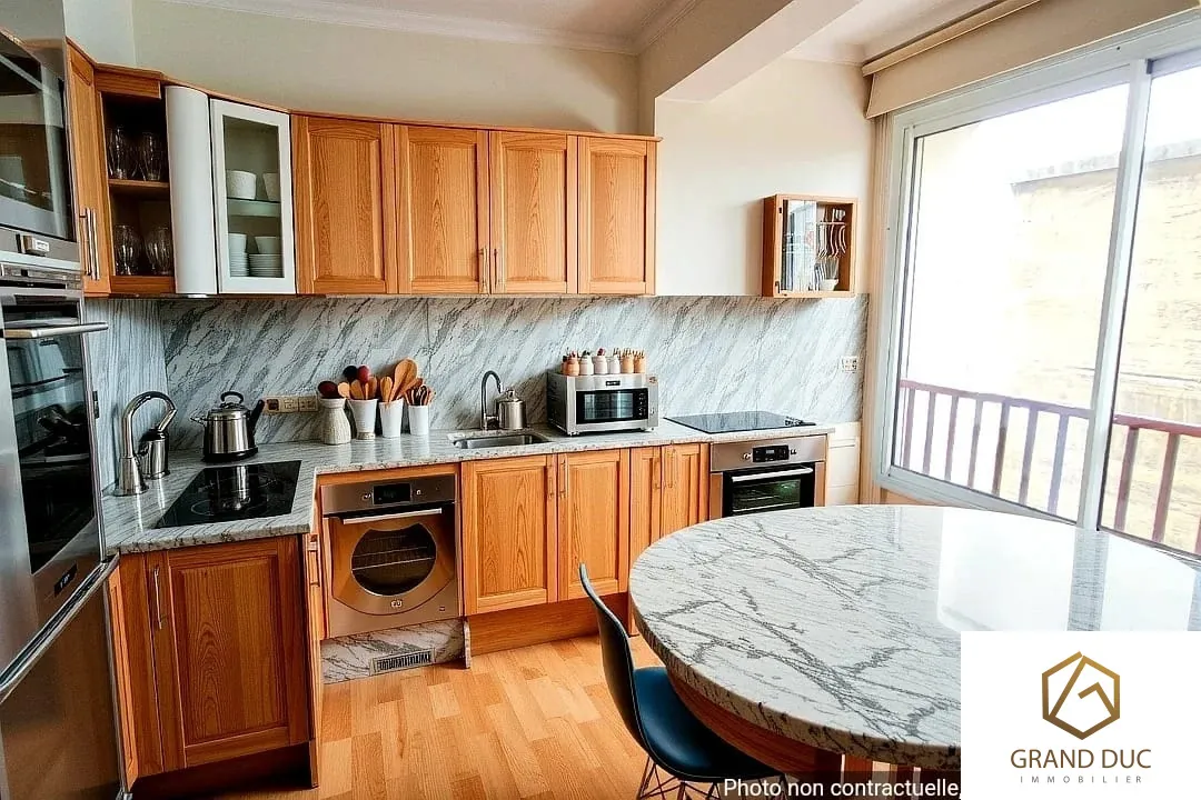 Appartement 2 pièces à vendre à Marseille 13002 – 42 m² avec cave près du Vieux-Port 