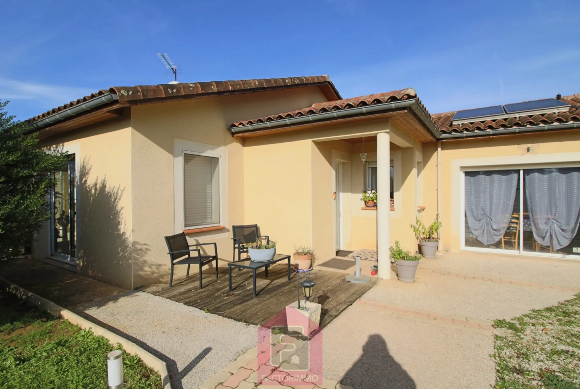 Maison avec piscine chauffée près de Puy l'Evêque - 147 m², jardin et garage 