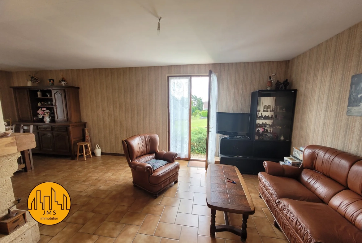 Maison familiale avec jardin à Tronget - 90 m², 3 chambres, terrain de 675 m² 