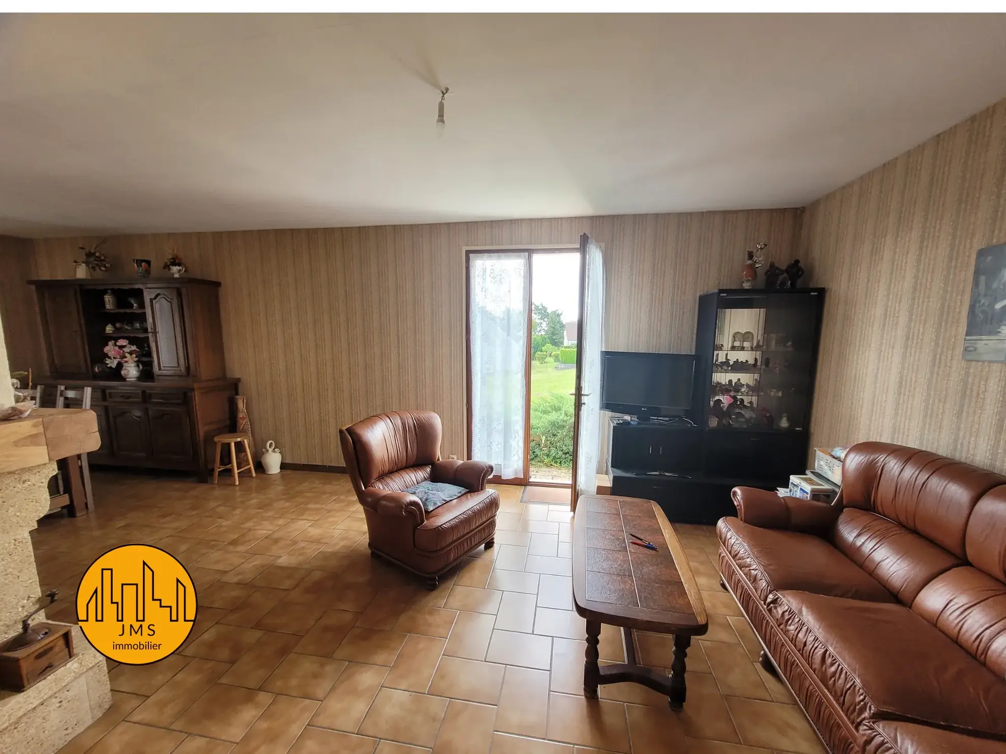 Maison familiale avec jardin à Tronget - 90 m², 3 chambres, terrain de 675 m² 