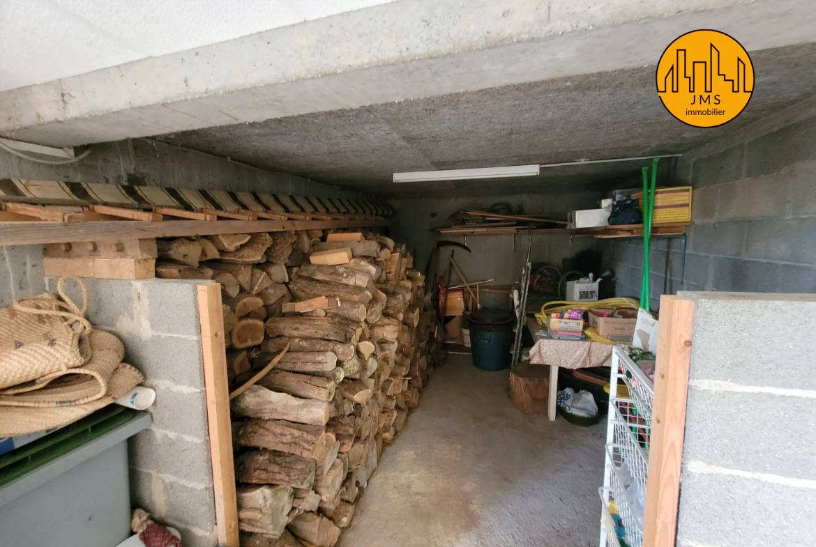 Maison familiale avec jardin à Tronget - 90 m², 3 chambres, terrain de 675 m² 