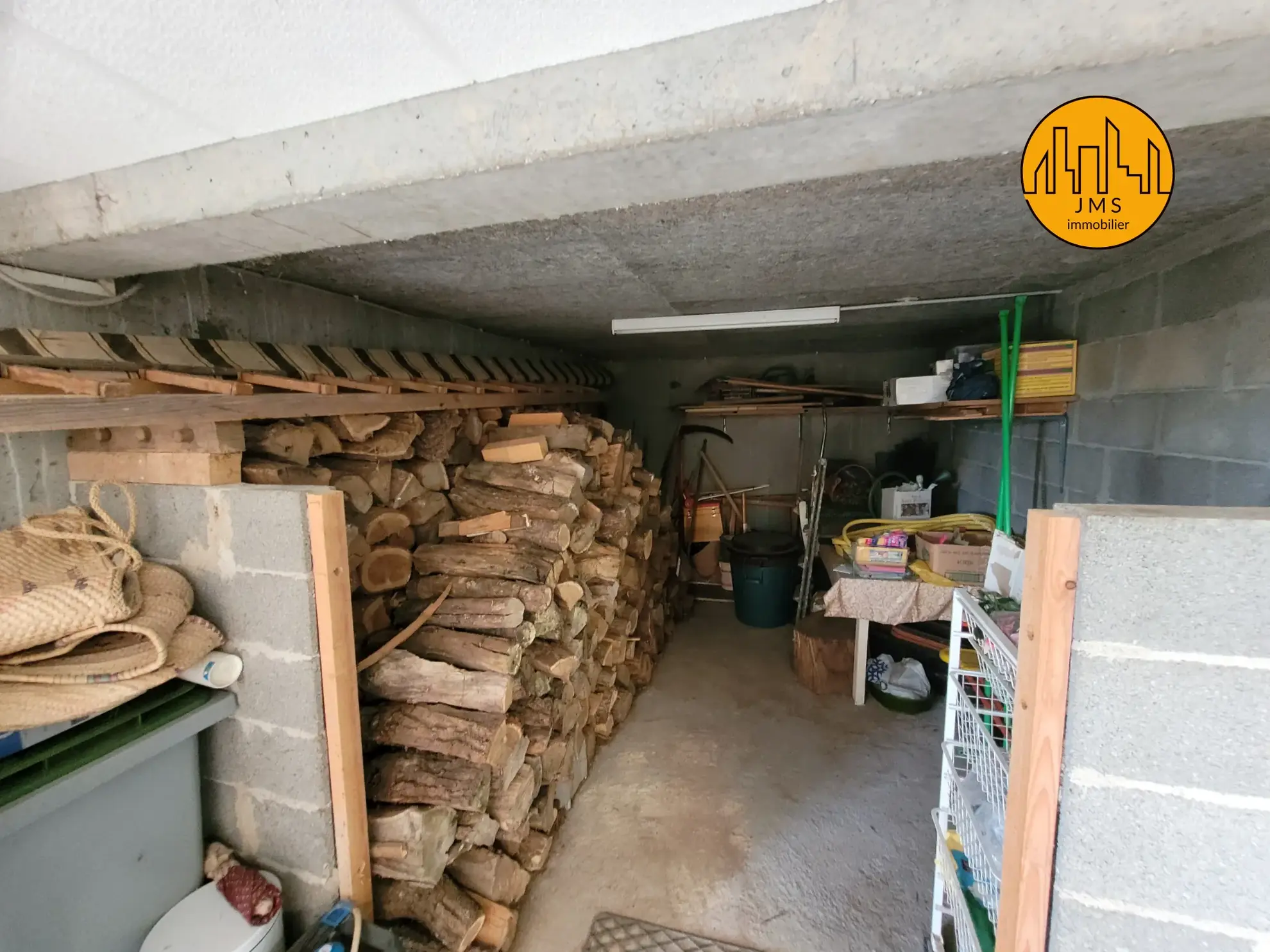 Maison familiale avec jardin à Tronget - 90 m², 3 chambres, terrain de 675 m² 