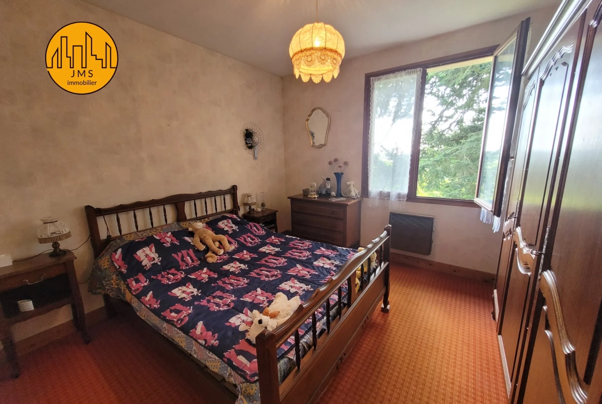 Maison familiale avec jardin à Tronget - 90 m², 3 chambres, terrain de 675 m² 