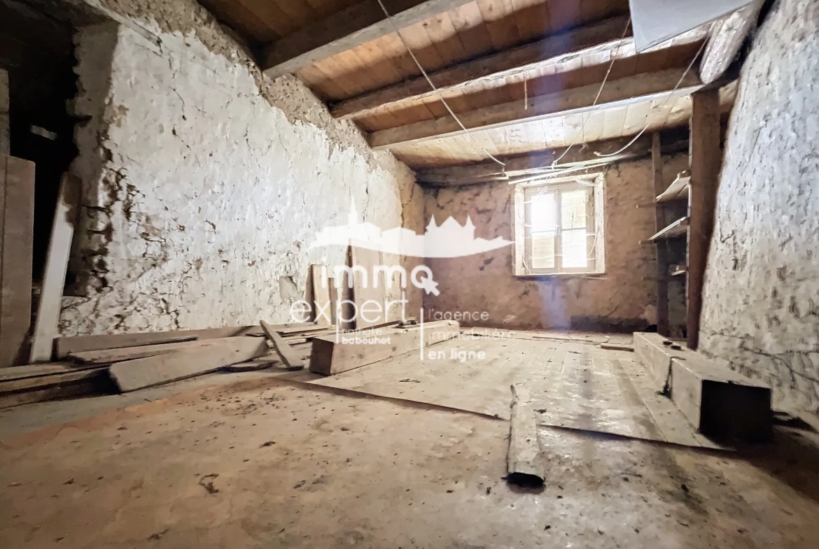 Maison de village à rénover à Senonges avec jardin de 450 m2 