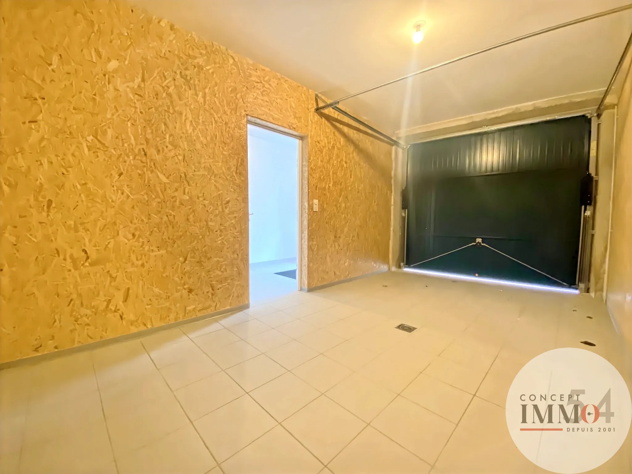 Maison rénovée avec terrasses et garage au centre de Toul - 125 m² habitables 