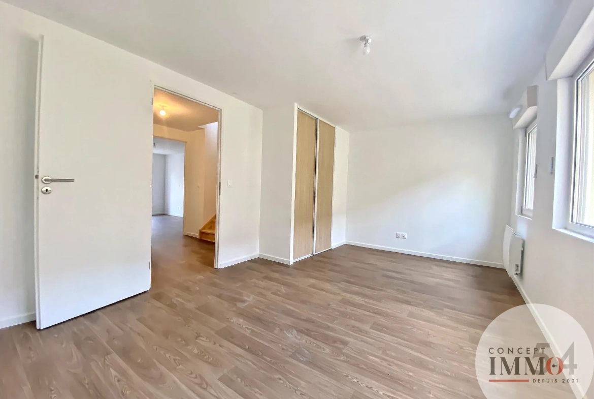 Maison rénovée avec terrasses et garage au centre de Toul - 125 m² habitables 