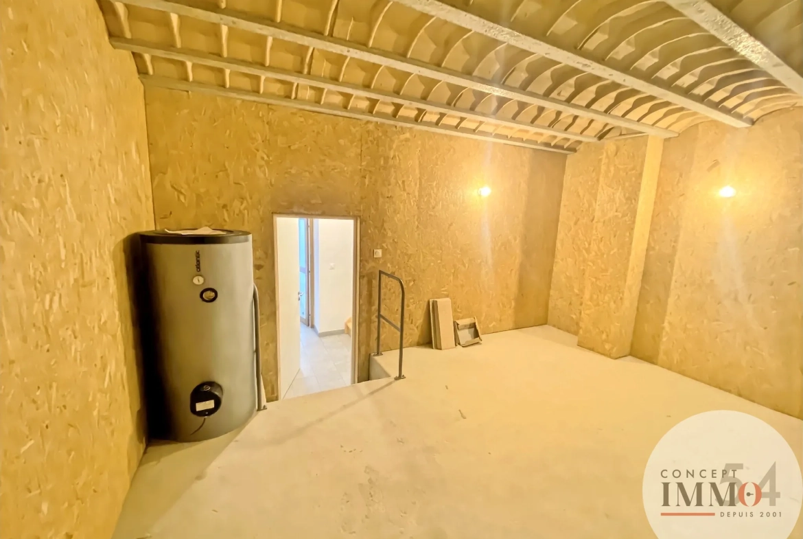 Maison rénovée avec terrasses et garage au centre de Toul - 125 m² habitables 