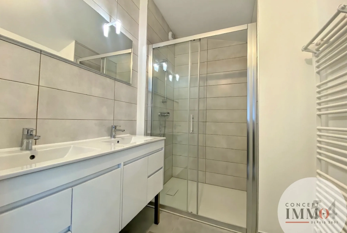 Maison rénovée avec terrasses et garage au centre de Toul - 125 m² habitables 