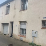 Maison de village à Rodilhan, proche Nîmes, avec deux appartements et garage