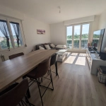 Appartement T3 rénové avec vue et parking au centre de Clermont-Ferrand