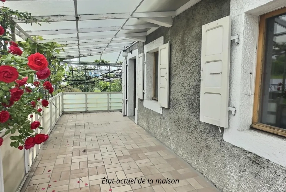 Ensemble immobilier de 122 m² à Lugrin, proche d'Évian avec potentiel de rénovation 