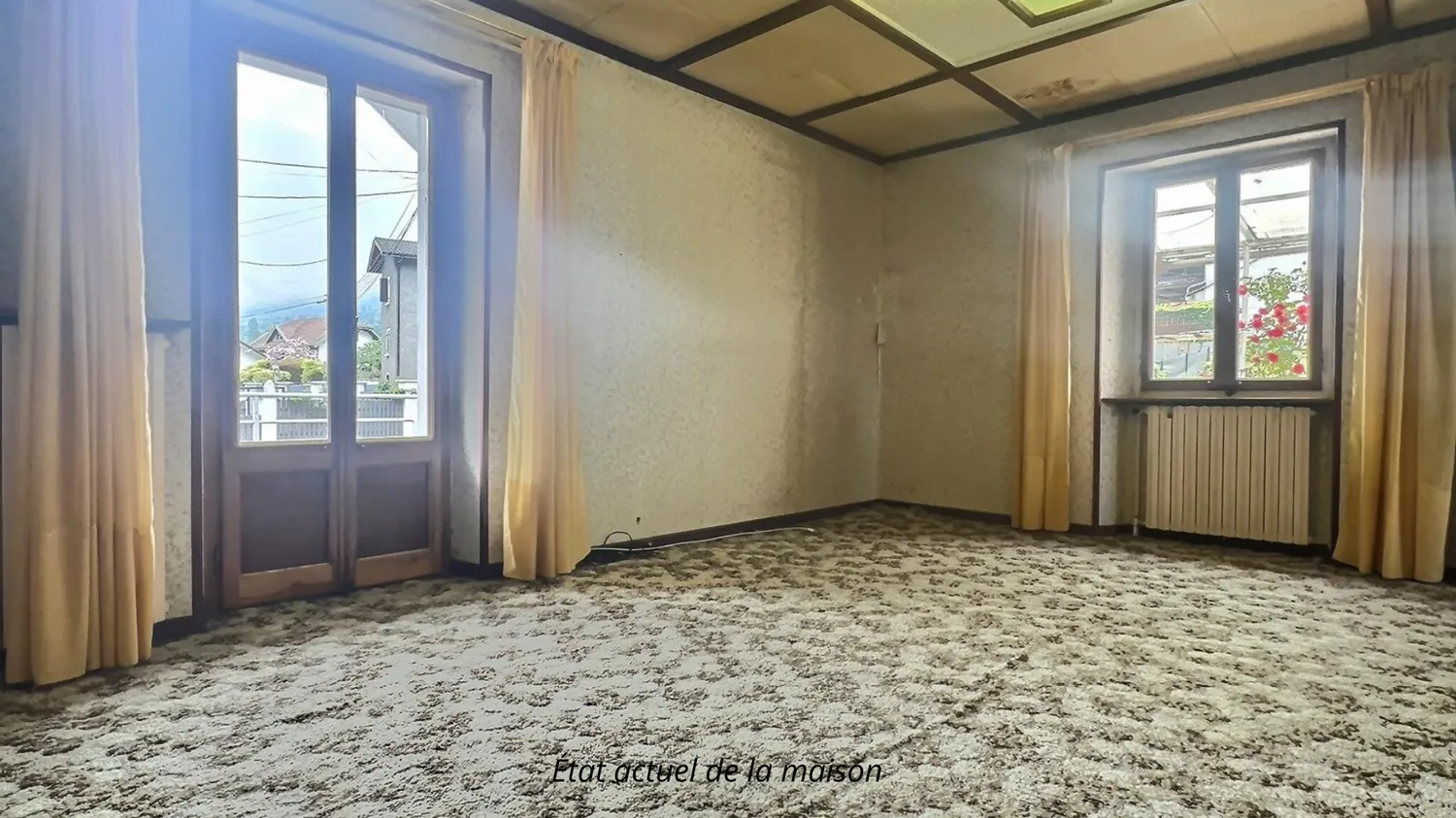 Ensemble immobilier de 122 m² à Lugrin, proche d'Évian avec potentiel de rénovation 